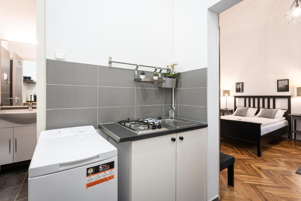 B8 - Grand Boulevard Cozy Apartment - Best Location By Bqa Budapesta Exterior foto